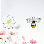 Tiny Bee and Daisy Mismatched